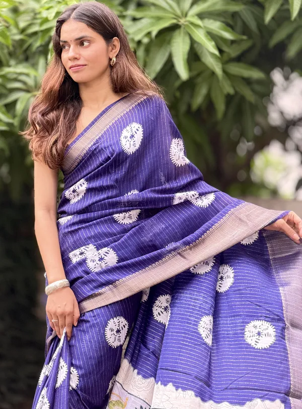 Blue_Woven_Motif_Saree_for_Women