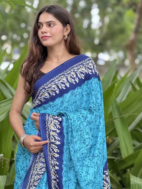 Blue_Printed_Saree_for_Women