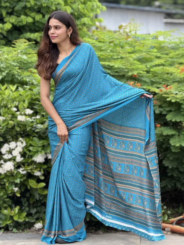 Blue_Printed_Saree_for_Women