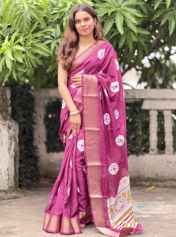 Pink_Printed_Ethnic_Saree_for_Women