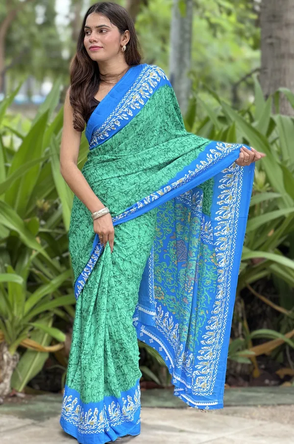 Green_Printed_Saree_for_Women