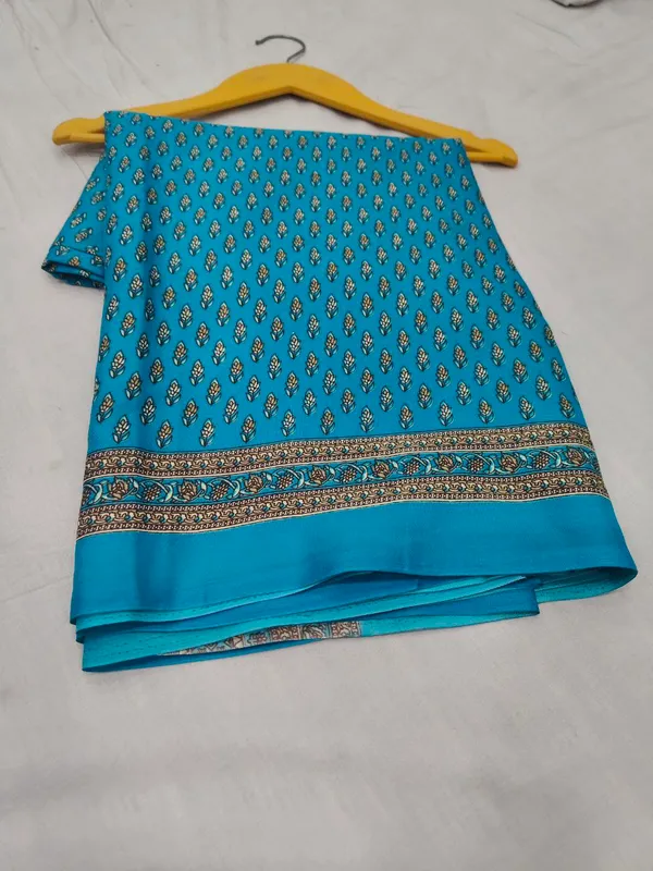 Blue_Printed_Saree_for_Women