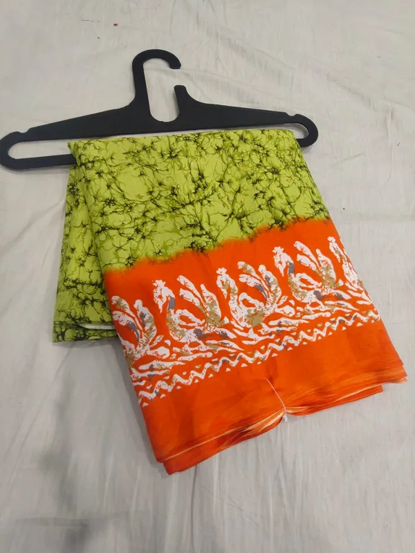 Green_Printed_Saree_For_Women