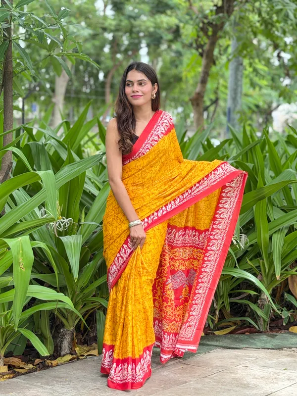 Yellow_Printed_Saree_for_Women