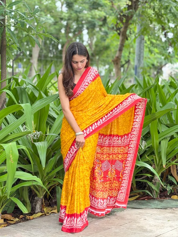 Yellow_Printed_Saree_for_Women