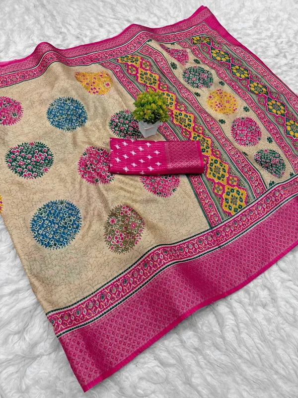 Beige_And_Pink_Printed_Saree_With_Blouse_Piece_for_Women