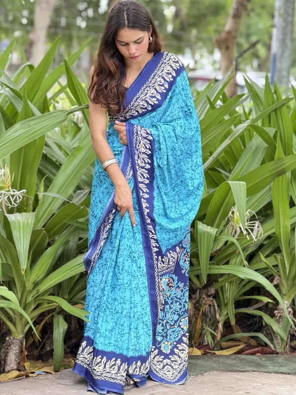 Blue_Printed_Saree_for_Women