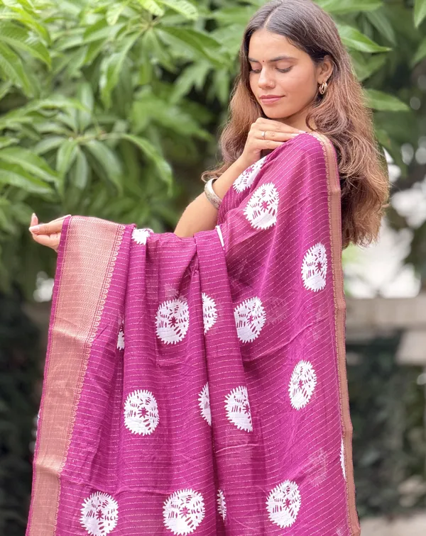 Pink_Printed_Ethnic_Saree_for_Women