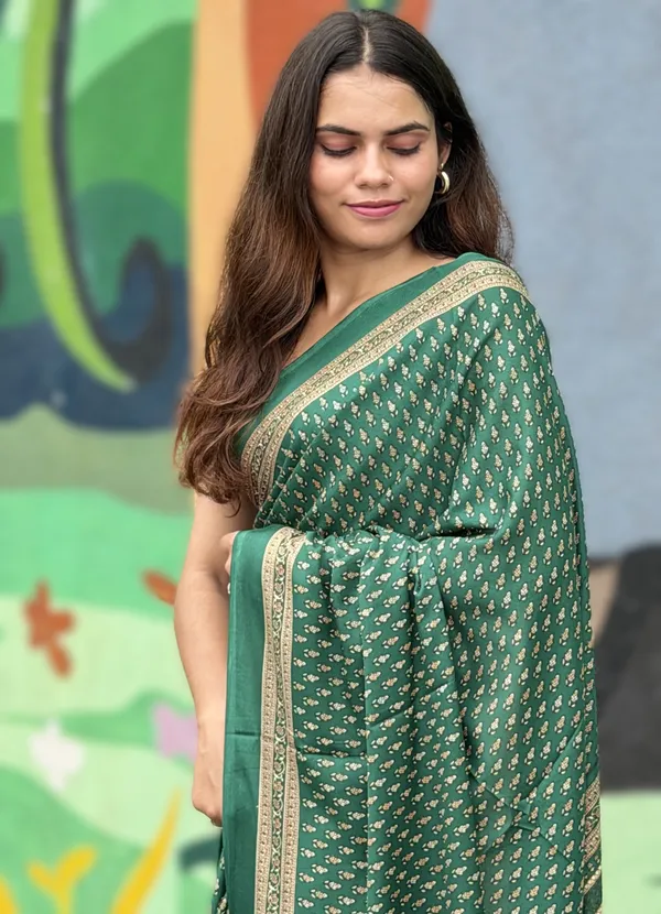 Green_Floral_Print_Saree_for_Women