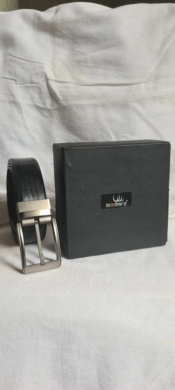 Black_Tan_Textured_Italian_Leather_Reversible_Belt_For_Men
