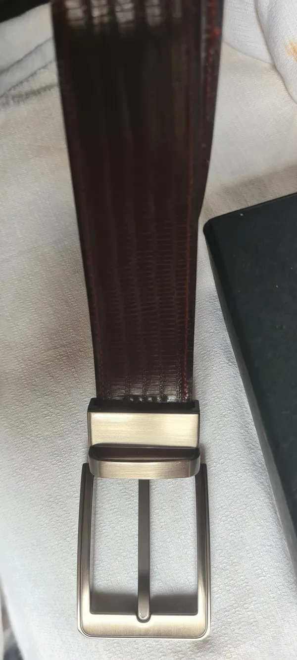 Black_Tan_Textured_Italian_Leather_Reversible_Belt_For_Men