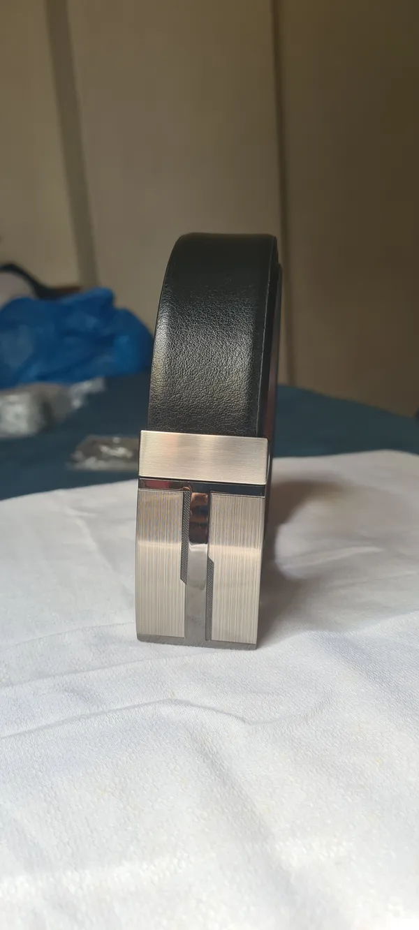 Black_Textured_Italian_Finish_Reversible_Belt_For_Men