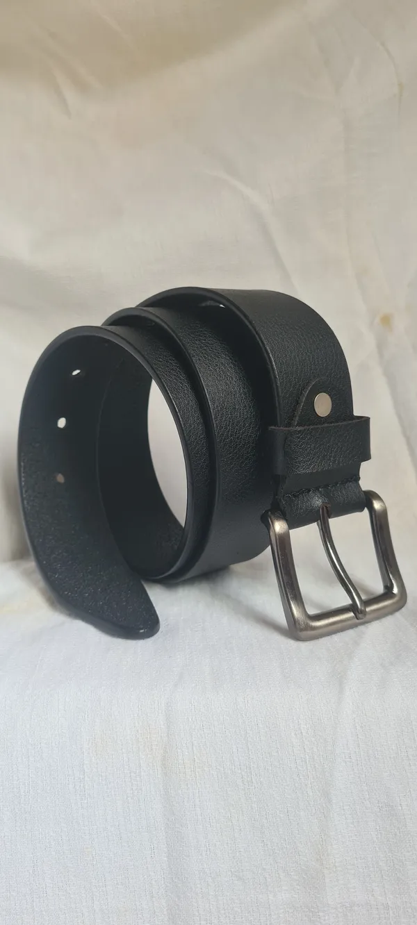 Black_Textured_Leather_Formal_Semi_Formal_Belt_For_Men