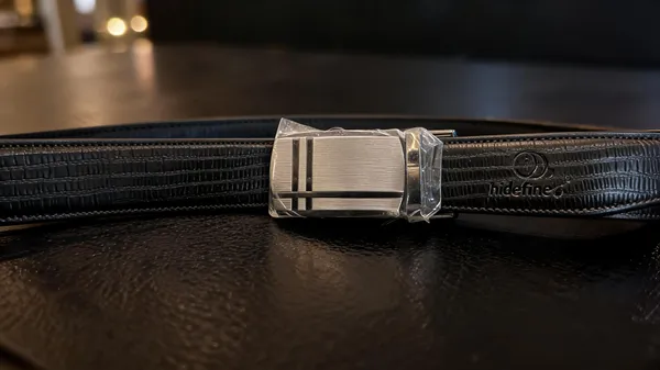 Black_Tan_Italian_Leather_Reversible_Belt_For_Men