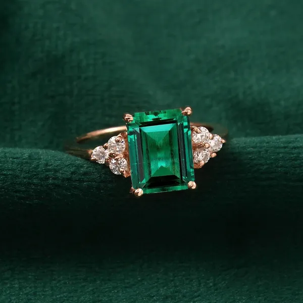 Green_Rose_Gold_Tone_Statement_Ring_for_Women