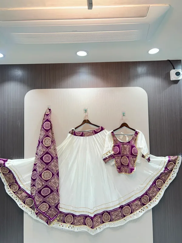 ANOKHI_COLLECTION-lehenge_choliWhite_and_Purple