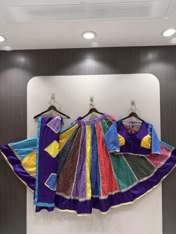 ANOKHI_COLLECTION-lehenge_choliMulticolor