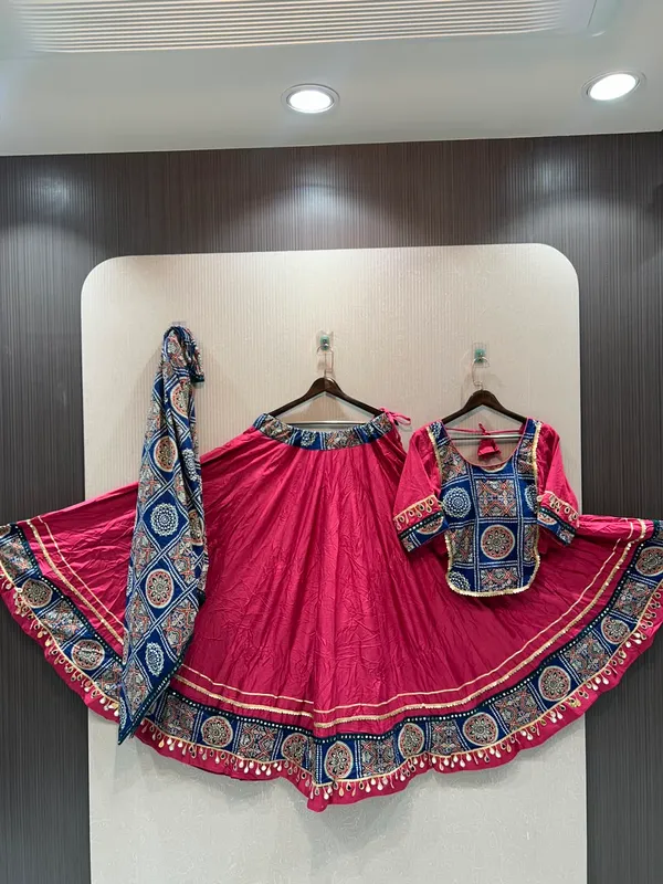 ANOKHI_COLLECTION-lehenge_cholipink