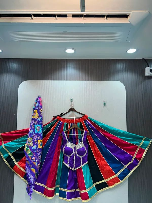 ANOKHI_COLLECTION-lehenge_cholimulticolour