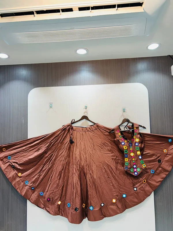 ANOKHI_COLLECTION-lehenge_cholibrown