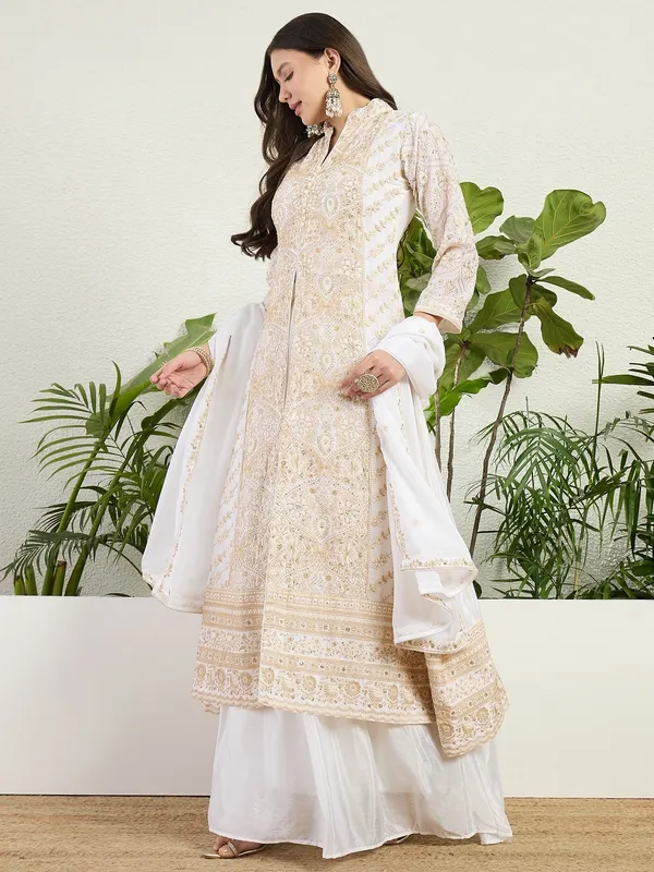 Off-White_Embroidered_Chinon_A-Line_Kurta_Lehenga_Set_With_Dupatta