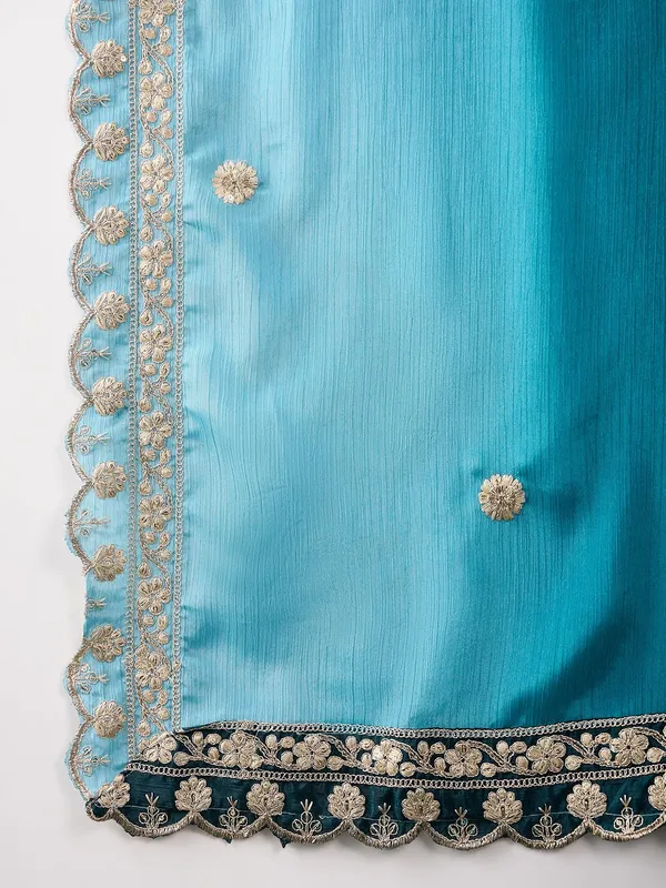 Elegant_Embroidered_Flared_Top_Kurta_Palazzo_Set_With_Round_Neck_And_Regular_Sleeves