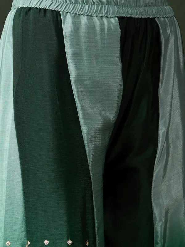 Elegant_Embroidered_Flared_Top_Kurta_Palazzo_Set_With_Round_Neck_And_Regular_Sleeves