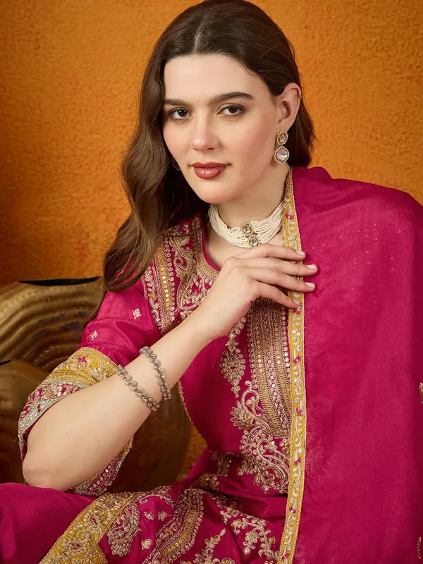Stunning_Chinon_Embroidered_Kurta_Palazzo_Set