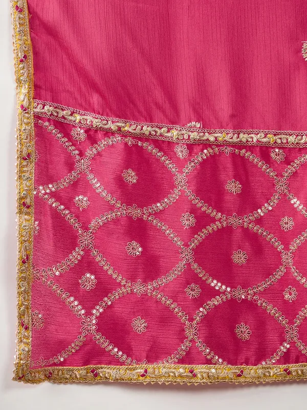 Stunning_Chinon_Embroidered_Kurta_Palazzo_Set