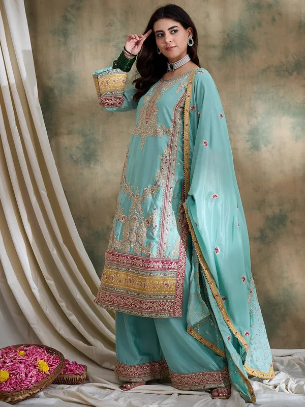 Stunning_Chinon_Embroidered_Kurta_Palazzo_Set