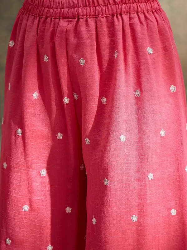 Alluring_Light_Pink_Embroidered_Vichitra_Silk_Kurta_Palazzo_Set_With_Dupatta