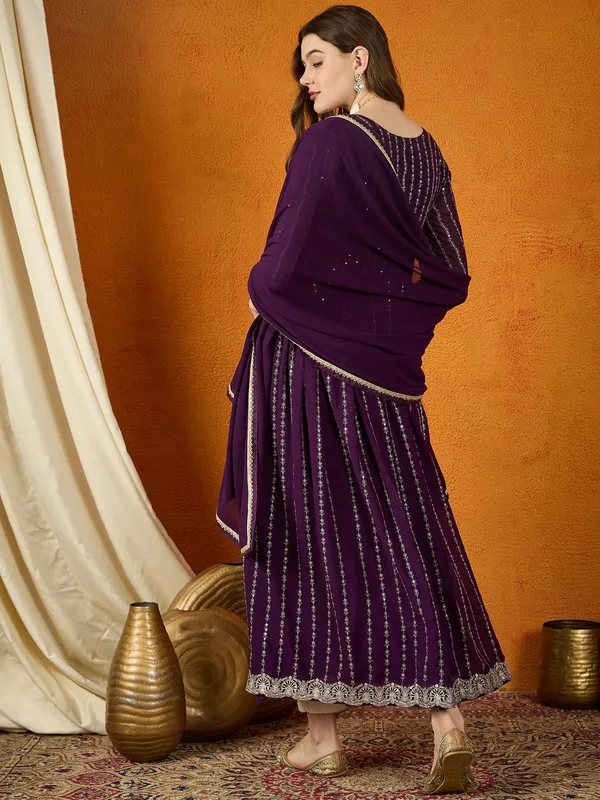 Ravishing_Purple_Embroidered_Faux_Georgette_Anarkali_Gown_With_Dupatta