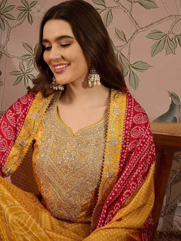 Meymeric_Embroidered_Chinon_Bandhani_Kurta_Palazzo_Set_With_Dupatta