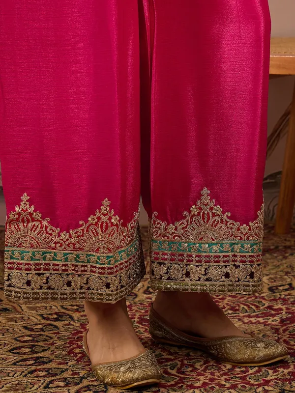 Exquisite_Pink_Chinon_Embroidered_Kurta_And_Palazzo_Set