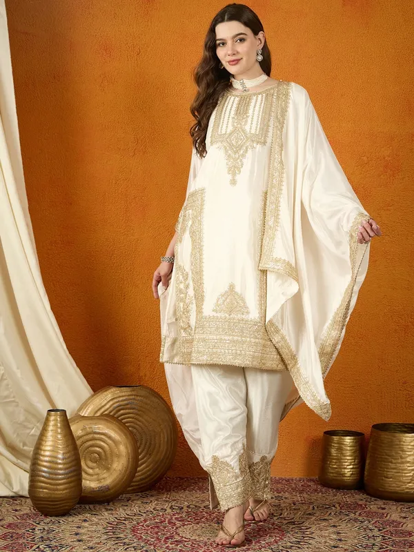 Chinon_Embroidered_Kurta_Palazzo_Set_With_Dupatta