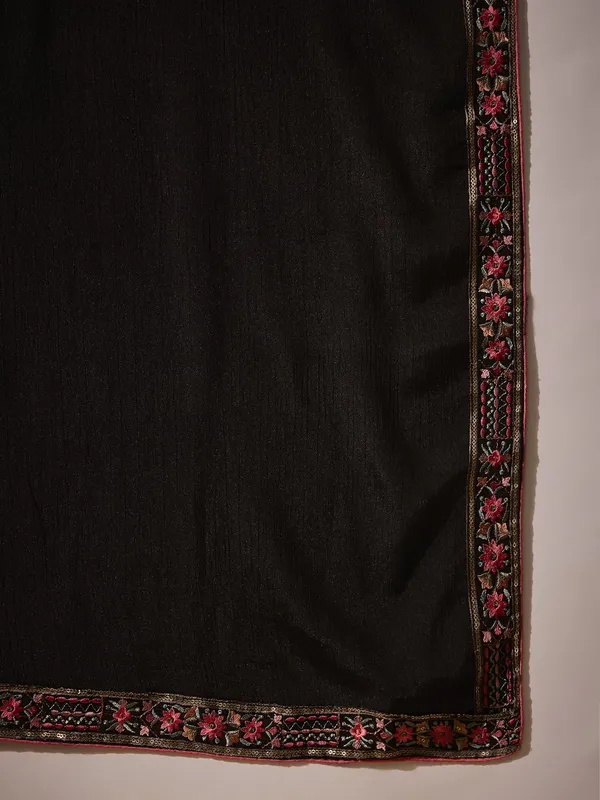 Black_Chinon_Kurta_Palazzo_Set_With_Lace_Dupatta