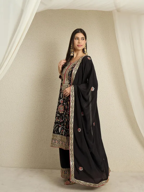 Captivating_Black_Floral_Embroidered_Chinon_Kurta_Palazzo_Set_With_Dupatta