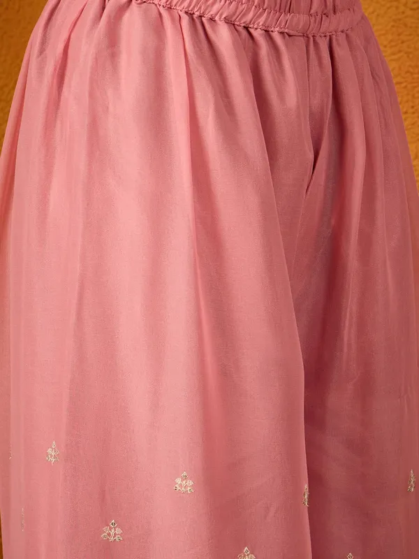 Luminous_Embroidered_Georgette_Straight_Kurta_Palazzo_Set_With_Dupatta