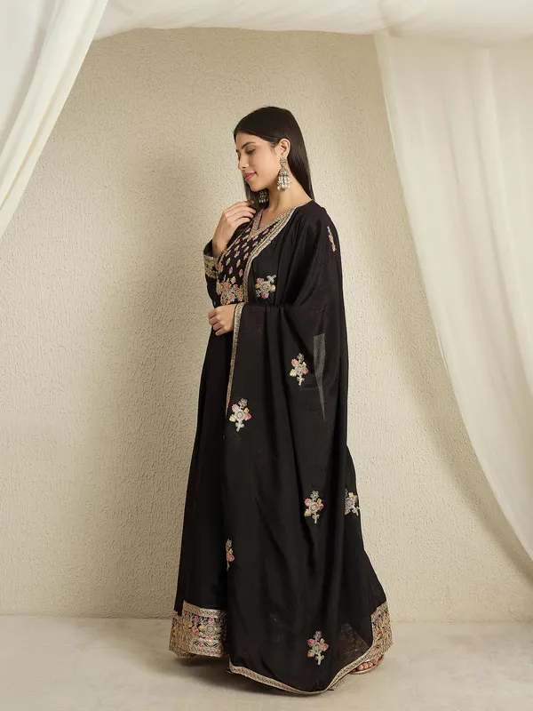 Mystic_Black_Embroidered_Chinon_Anarkali_Gown_With_Dupatta