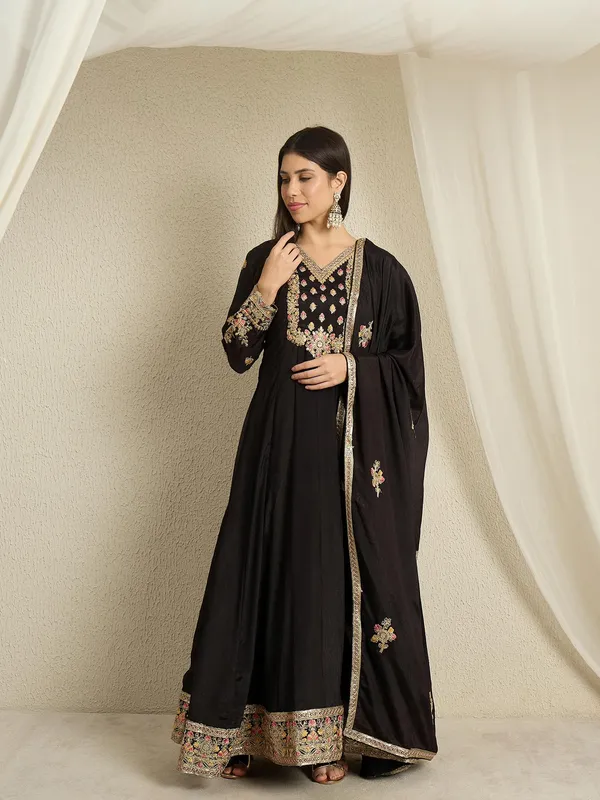 Mystic_Black_Embroidered_Chinon_Anarkali_Gown_With_Dupatta