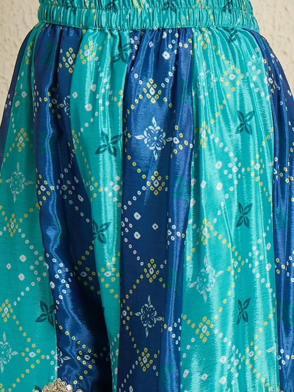 Ombre_Chinon_Embroidered_Kurta_Palazzo_Set