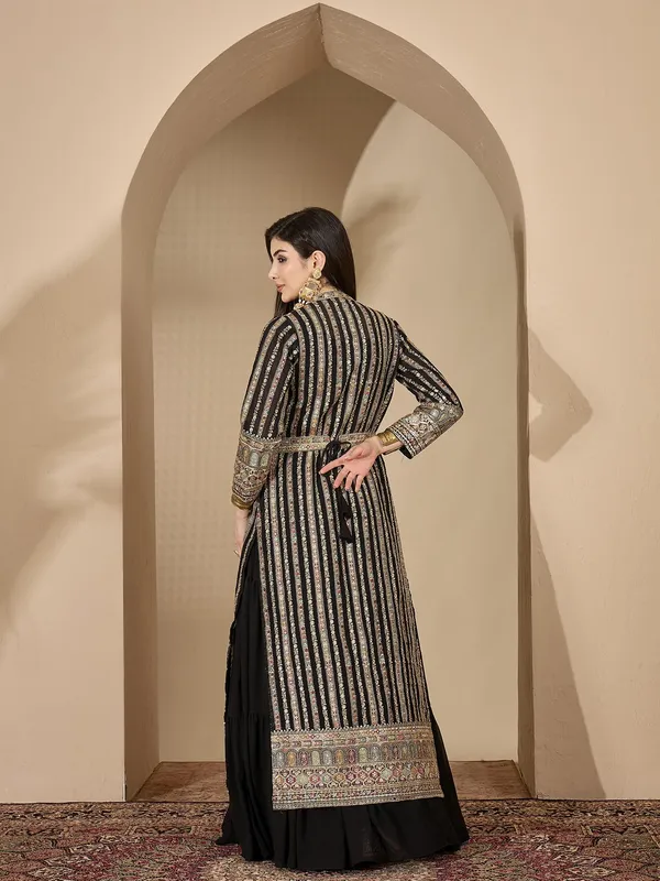 Enigmatic_Black_Embroidered_Faux_Georgette_Gown_With_Jacket