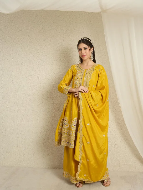 Elegant_Yellow_Chinon_Embroidered_Anarkali_Kurta_Palazzo_Set