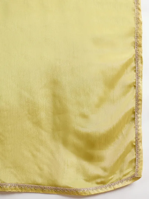 Alluring_Green_Embroidered_Chinon_Kurta_Palazzo_Set_With_Dupatta