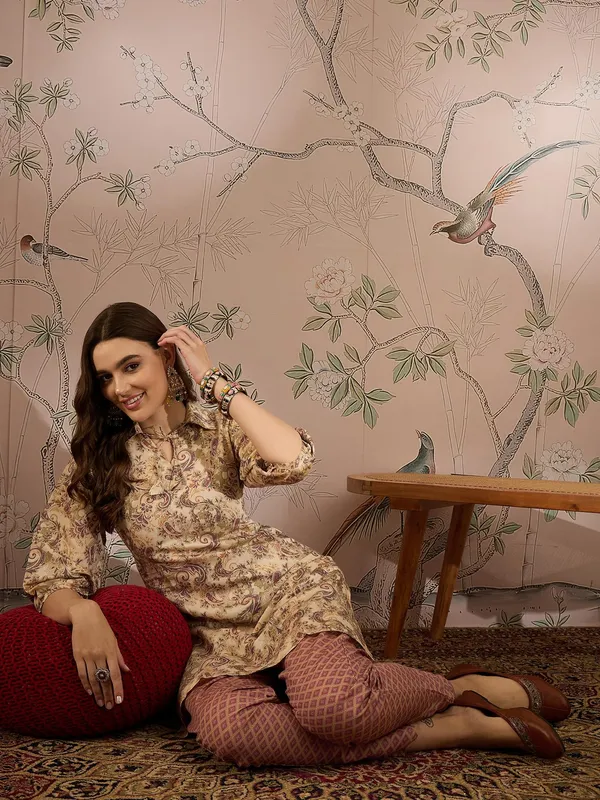 Breezy_Cream_Floral_Printed_Cotton_Co-Ord_Set