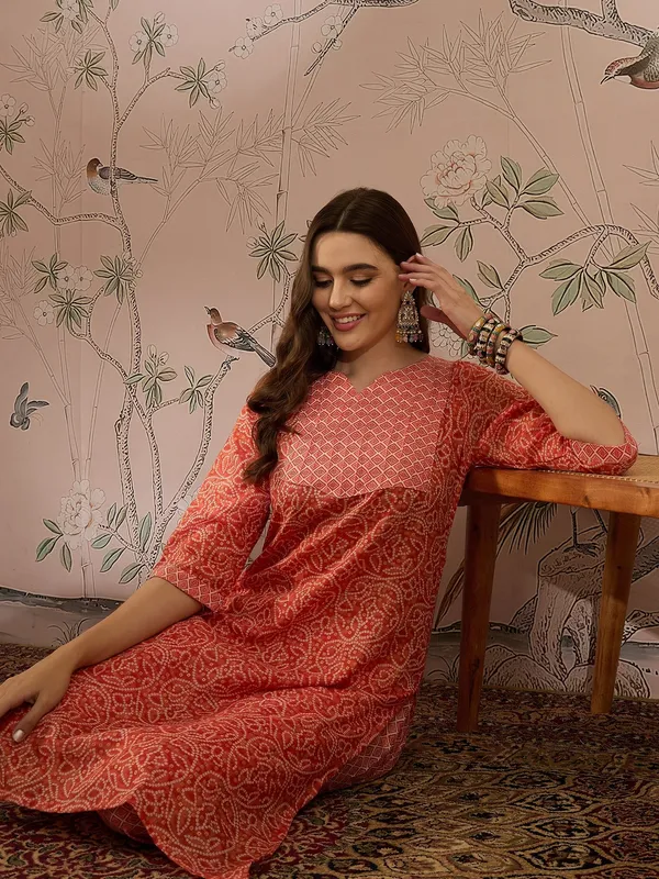 Printed_Straight_Kurta_With_Bottom_Notch_Neck,_3/4_Sleeve_Stitched_Cotton_Set