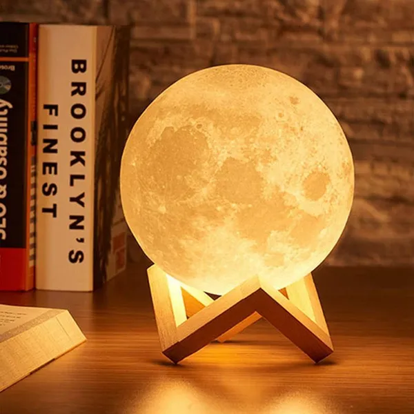 3D_Print_LED_Moon_Night_Light_With_Wooden_Stand