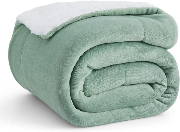 Baby_Hooded_Swaddle_Wrapper
