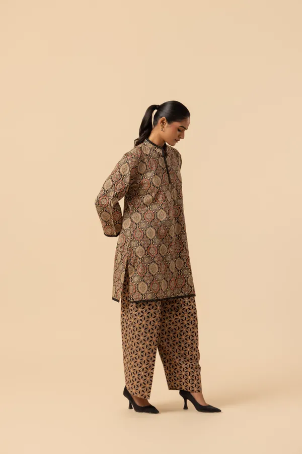 Desert_Bloom_Ajrakh_Printed_Farshi_Coord_Set