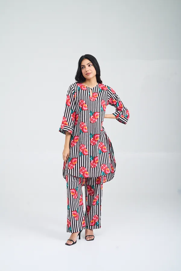 BLACK_WILDFLOWER_SRIPE_CO-ORD_SET